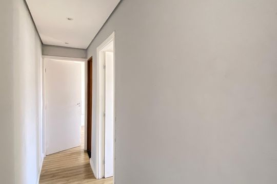 Corredor da Sala de apartamento para alugar com 2 quartos, 42m² em Jardim Boa Vista (zona Oeste), Osasco