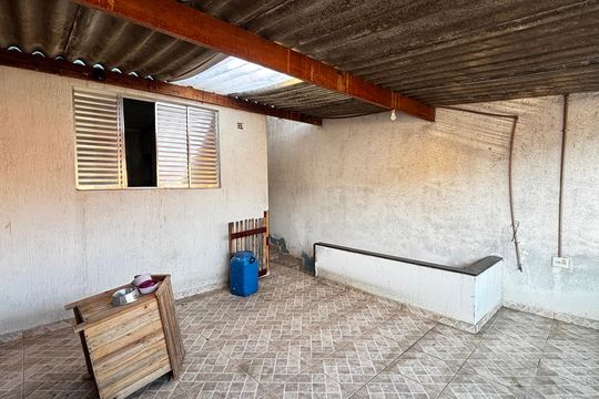 Quintal de casa para alugar com 2 quartos, 90m² em Jardim Santo André, Santo André