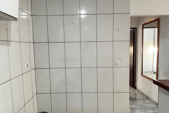 Cozinha de casa para alugar com 1 quarto, 70m² em Jardim Santo André, Santo André