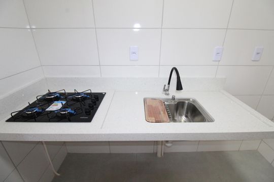 Cozinha de apartamento para alugar com 2 quartos, 52m² em Conjunto Residencial Flamboyant, São José dos Campos