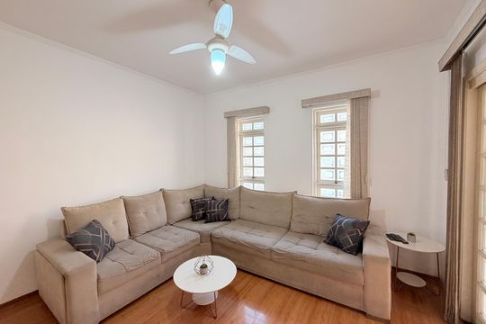 Sala de casa à venda com 7 quartos, 364m² em Vila Cristo Redentor, Jundiaí