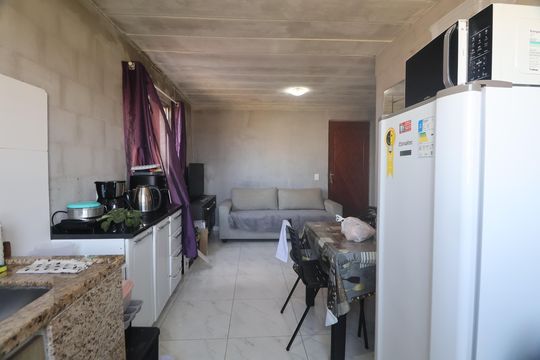 Apartamento à venda com 2 quartos, 40m² em Estância Velha, Canoas