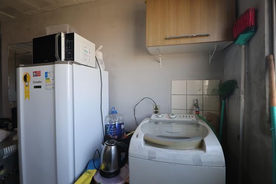 Sala de apartamento à venda com 2 quartos, 40m² em Estância Velha, Canoas