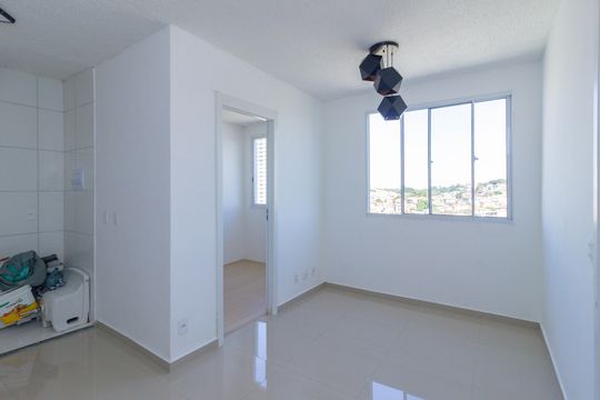 Sala de apartamento para alugar com 2 quartos, 32m² em Vila Pirituba, São Paulo