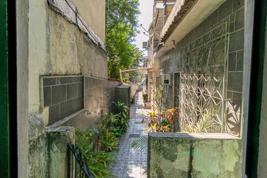 Vista da Sala de casa à venda com 2 quartos, 70m² em Colégio, Rio de Janeiro