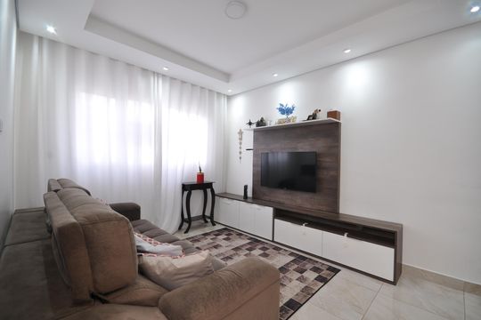 Casa à venda com 2 quartos, 125m² em Vila Dona Augusta, São Paulo