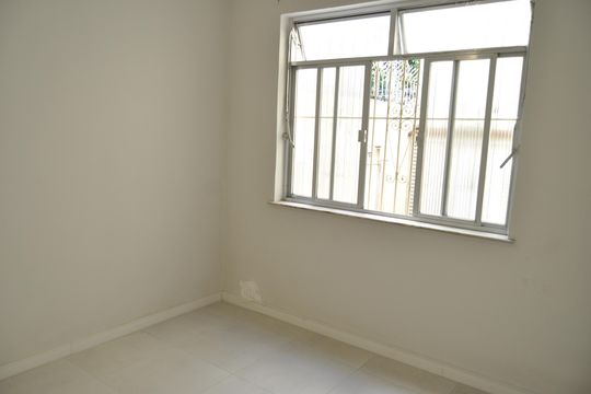 Apartamento para alugar com 2 quartos, 84m² em Todos Os Santos, Rio de Janeiro