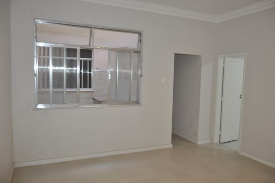 Apartamento para alugar com 2 quartos, 84m² em Todos Os Santos, Rio de Janeiro