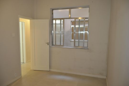 Apartamento para alugar com 2 quartos, 84m² em Todos Os Santos, Rio de Janeiro