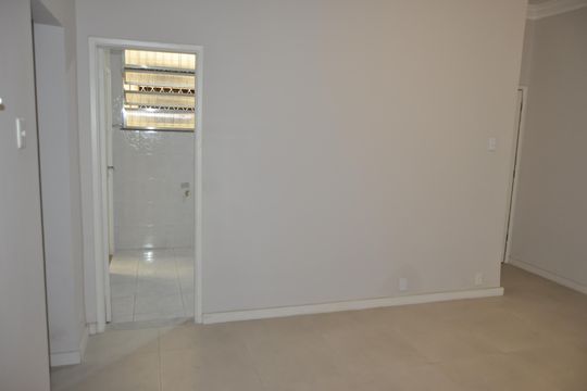 Apartamento para alugar com 2 quartos, 84m² em Todos Os Santos, Rio de Janeiro
