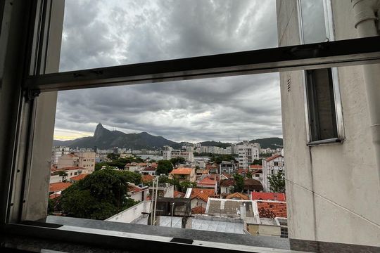 Vista de apartamento à venda com 1 quarto, 42m² em Urca, Rio de Janeiro