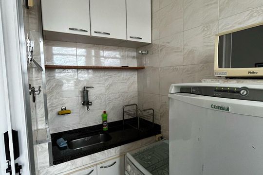 Cozinha de apartamento à venda com 1 quarto, 42m² em Urca, Rio de Janeiro