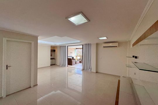 Apartamento para alugar com 3 quartos, 190m² em Recreio dos Bandeirantes, Rio de Janeiro