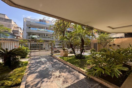 Área comum de apartamento para alugar com 3 quartos, 190m² em Recreio dos Bandeirantes, Rio de Janeiro
