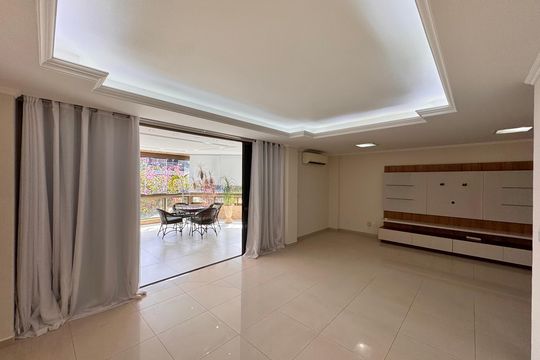 Sala de apartamento para alugar com 3 quartos, 190m² em Recreio dos Bandeirantes, Rio de Janeiro