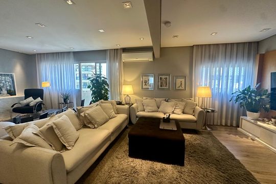 Apartamento à venda com 3 quartos, 153m² em Campo Belo, São Paulo