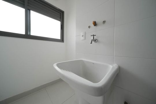 Área de serviço de apartamento para alugar com 3 quartos, 110m² em Vila Guilhermina, São Paulo