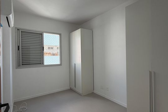 Quarto de apartamento para alugar com 1 quarto, 47m² em Encruzilhada, Santos