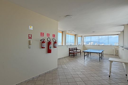 Área comum de apartamento para alugar com 1 quarto, 47m² em Encruzilhada, Santos