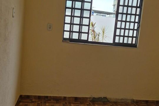 Quarto de casa para alugar com 2 quartos, 90m² em Rocha Sobrinho, Belford Roxo