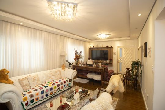 Sala de casa à venda com 3 quartos, 540m² em Horto Florestal, São Paulo