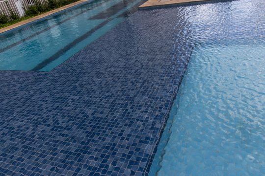 Piscina de apartamento para alugar com 1 quarto, 60m² em Vila Boa Vista, Barueri