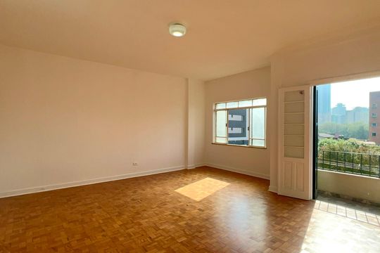 Sala de apartamento à venda com 3 quartos, 96m² em Paraíso, São Paulo