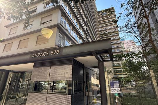 Apartamento para alugar com 2 quartos, 130m² em Consolação, São Paulo
