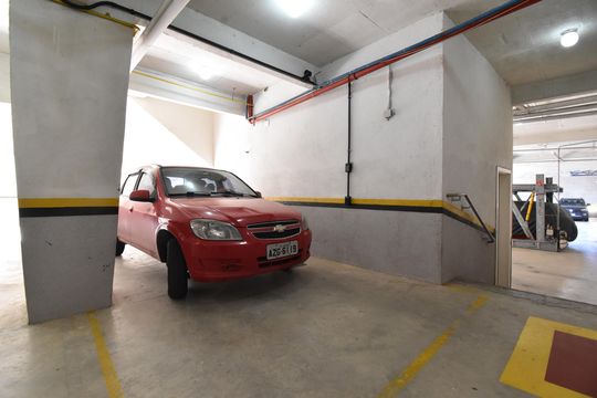 Apartamento à venda com 3 quartos, 90m² em Água Verde, Curitiba