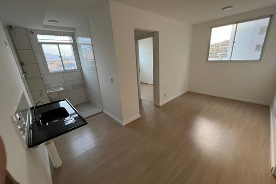 Apartamento à venda com 2 quartos, 38m² em Bonsucesso, Rio de Janeiro