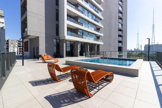 Área Comum - Piscina de kitnet/studio à venda com 1 quarto, 32m² em Pinheiros, São Paulo