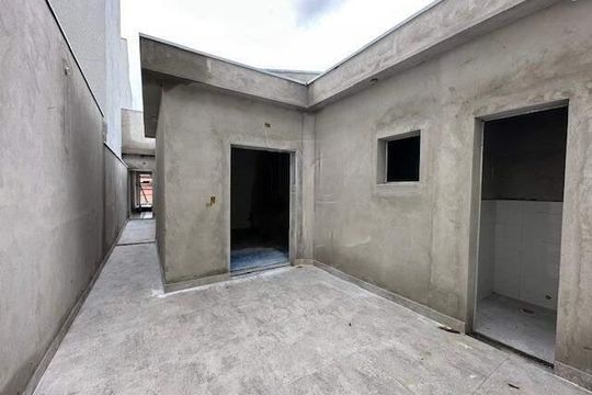 Casa à venda com 2 quartos, 135m² em Vila Curuçá, Santo André