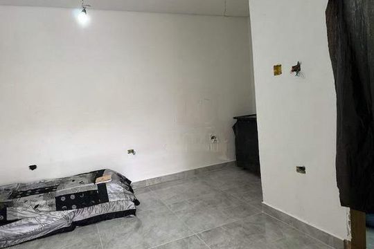 Casa à venda com 2 quartos, 135m² em Vila Curuçá, Santo André