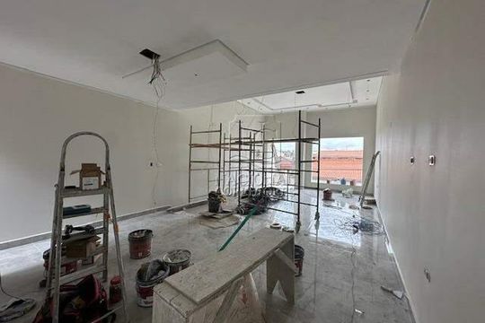Casa à venda com 2 quartos, 135m² em Vila Curuçá, Santo André