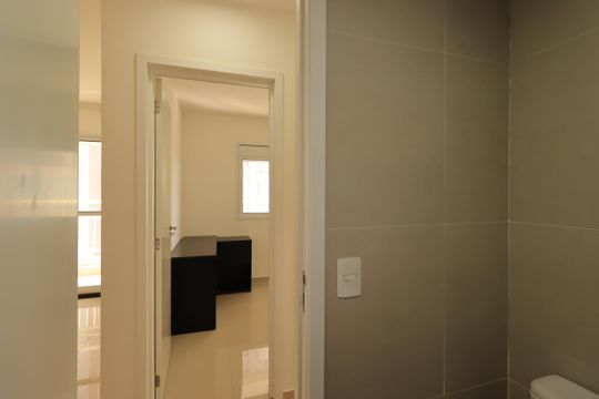 Banheiro de apartamento para alugar com 2 quartos, 54m² em Vila Leopoldina, Santo André