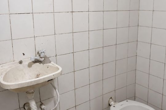 Banheiro de casa para alugar com 1 quarto, 29m² em Jardim Umuarama, São Paulo