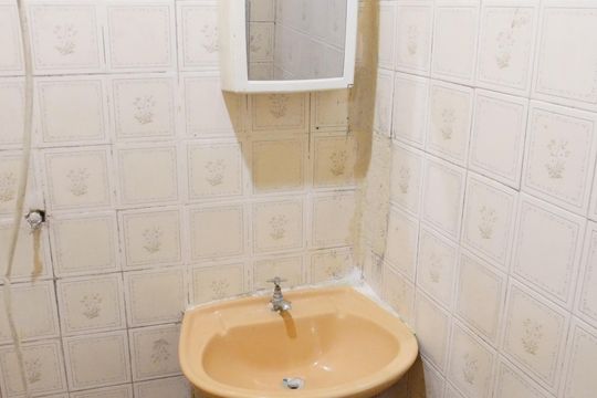 Banheiro de apartamento à venda com 1 quarto, 29m² em Jardim Umuarama, São Paulo