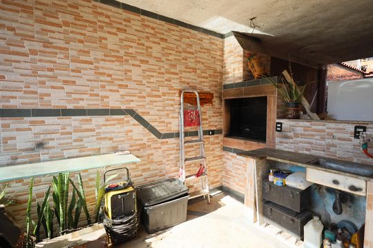Churrasqueira de casa para alugar com 3 quartos, 140m² em Vila Menck, Osasco