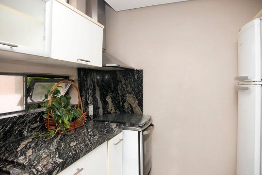 Cozinha de apartamento à venda com 3 quartos, 124m² em Auxiliadora, Porto Alegre