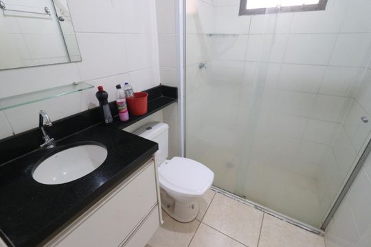 Banheiro de apartamento para alugar com 2 quartos, 44m² em Jardim Maria Goretti, Ribeirão Preto