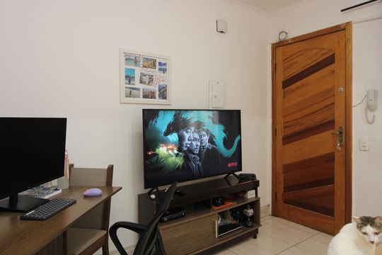 Sala de apartamento à venda com 2 quartos, 49m² em Conjunto Habitacional Padre Manoel da Nobrega, São Paulo