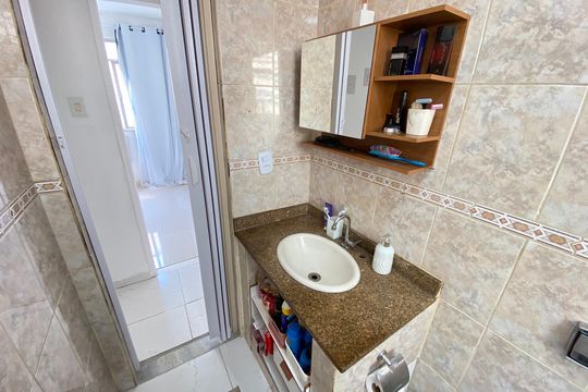 Apartamento à venda com 3 quartos, 77m² em Inhaúma, Rio de Janeiro