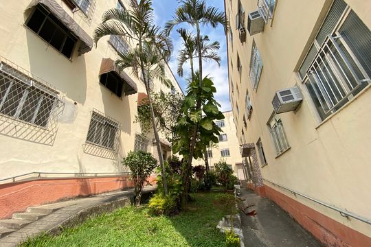 Apartamento à venda com 3 quartos, 77m² em Inhaúma, Rio de Janeiro