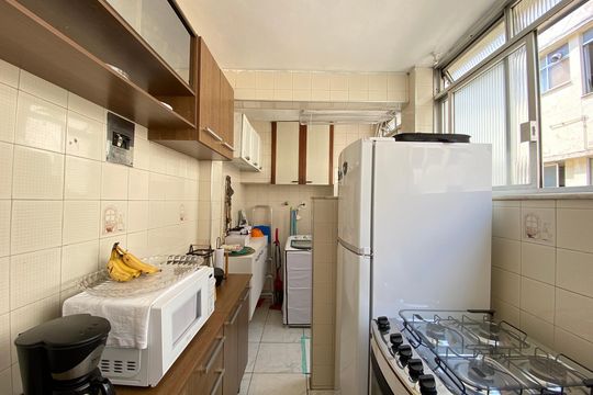 Apartamento à venda com 3 quartos, 77m² em Inhaúma, Rio de Janeiro