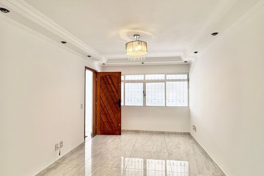 Casa à venda com 3 quartos, 125m² em Vila Marina, São Paulo