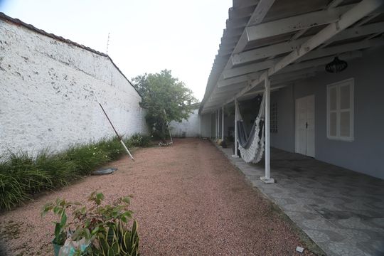 Quintal de casa para alugar com 2 quartos, 60m² em Niterói, Canoas