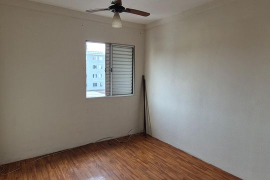Quarto de apartamento à venda com 2 quartos, 52m² em Santa Terezinha, São Bernardo do Campo