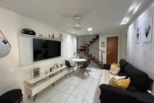 Casa para alugar com 3 quartos, 120m² em Osvaldo Cruz, Rio de Janeiro