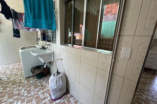 Área de Serviço de casa à venda com 5 quartos, 220m² em Vale do Sol, Barueri