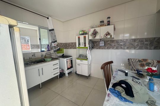 Casa à venda com 5 quartos, 220m² em Vale do Sol, Barueri
